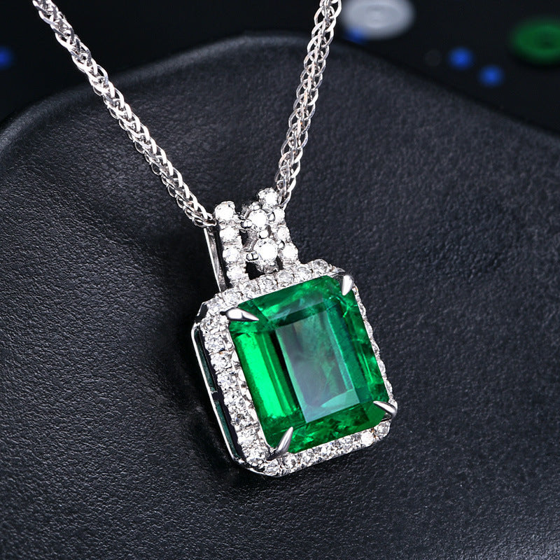 Green Zircon Gem Necklace