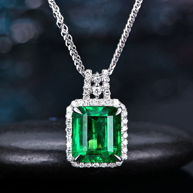 Green Zircon Gem Necklace